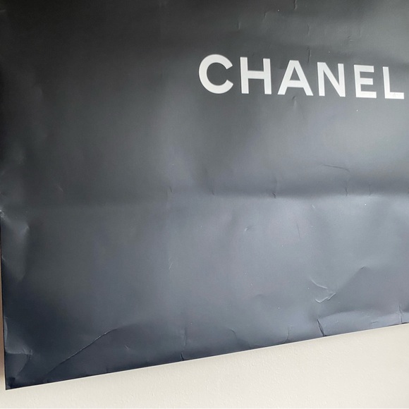 Authentic Chanel Bag Extra Large Shopping Bag & Classic Purse Box from New York - Picture 9 of 12